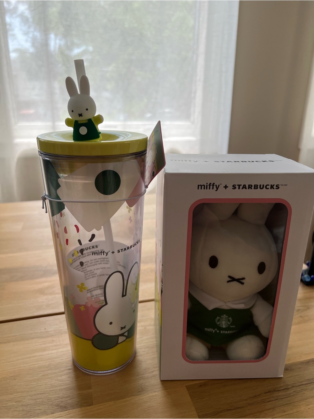 NEW Miffy x Starbucks 24oz Tumbler & Plush Set